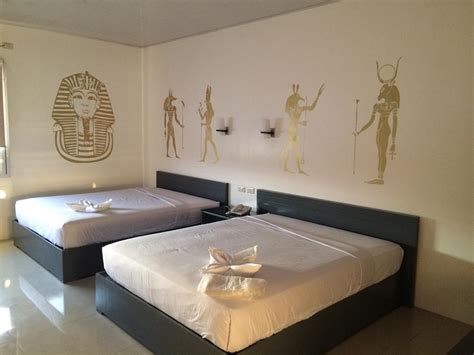 GC Suites .